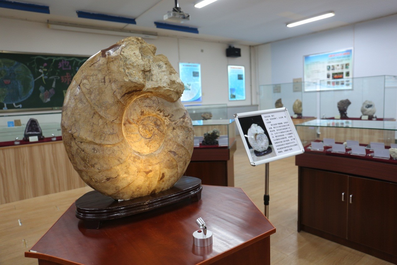 保定理工学院地质馆成为河北省科普示范基地并挂牌