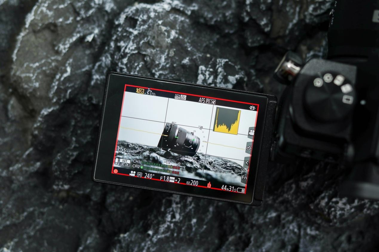 新晋VLOG镜头，松下LUMIX S 18mm F1.8体验