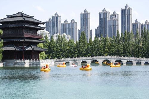 春节带家人去安徽合肥旅行度假，入住舒适的速8精选酒店